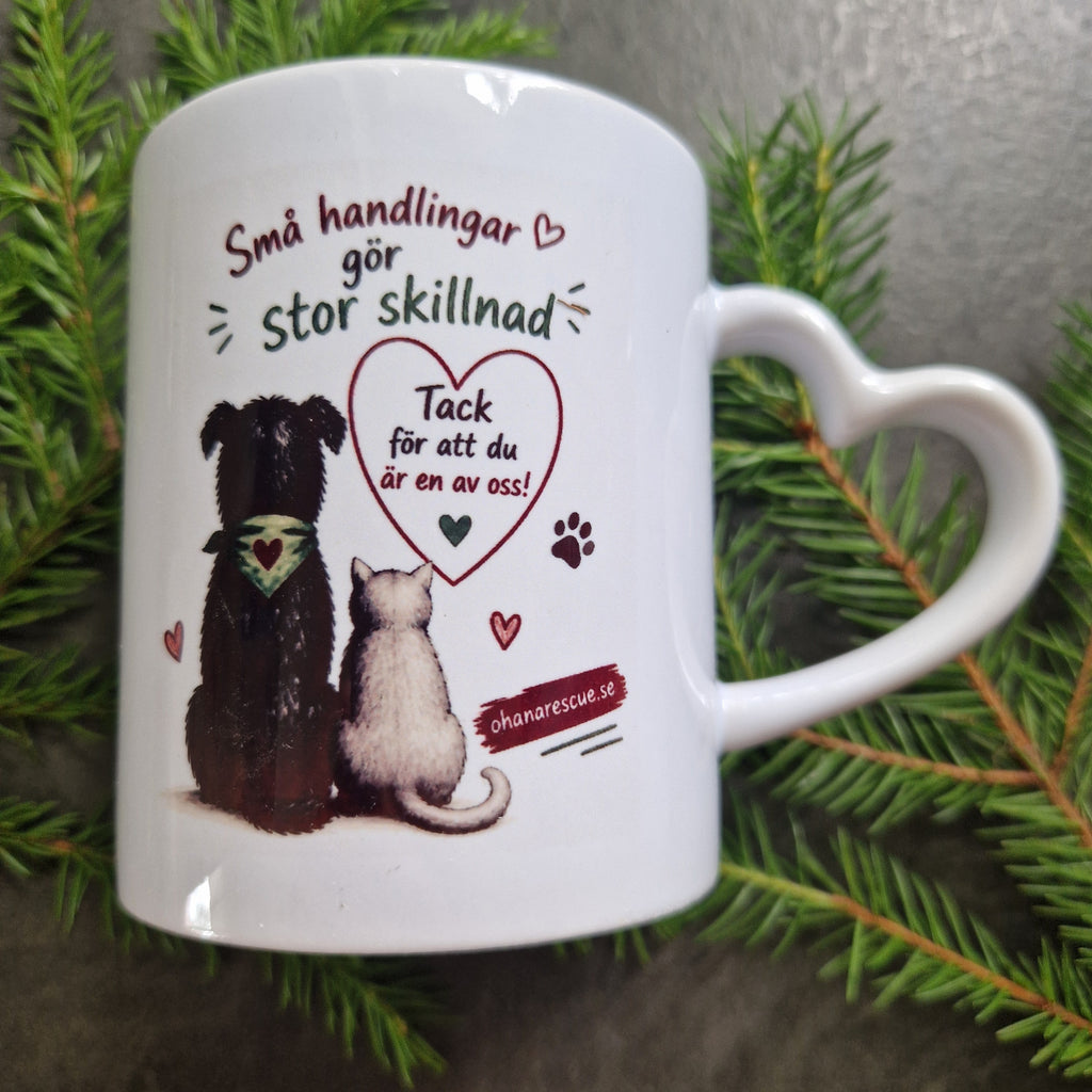 Närbild på Ohana Rescue mugg med motivet Små handlingar gör stor skillnad