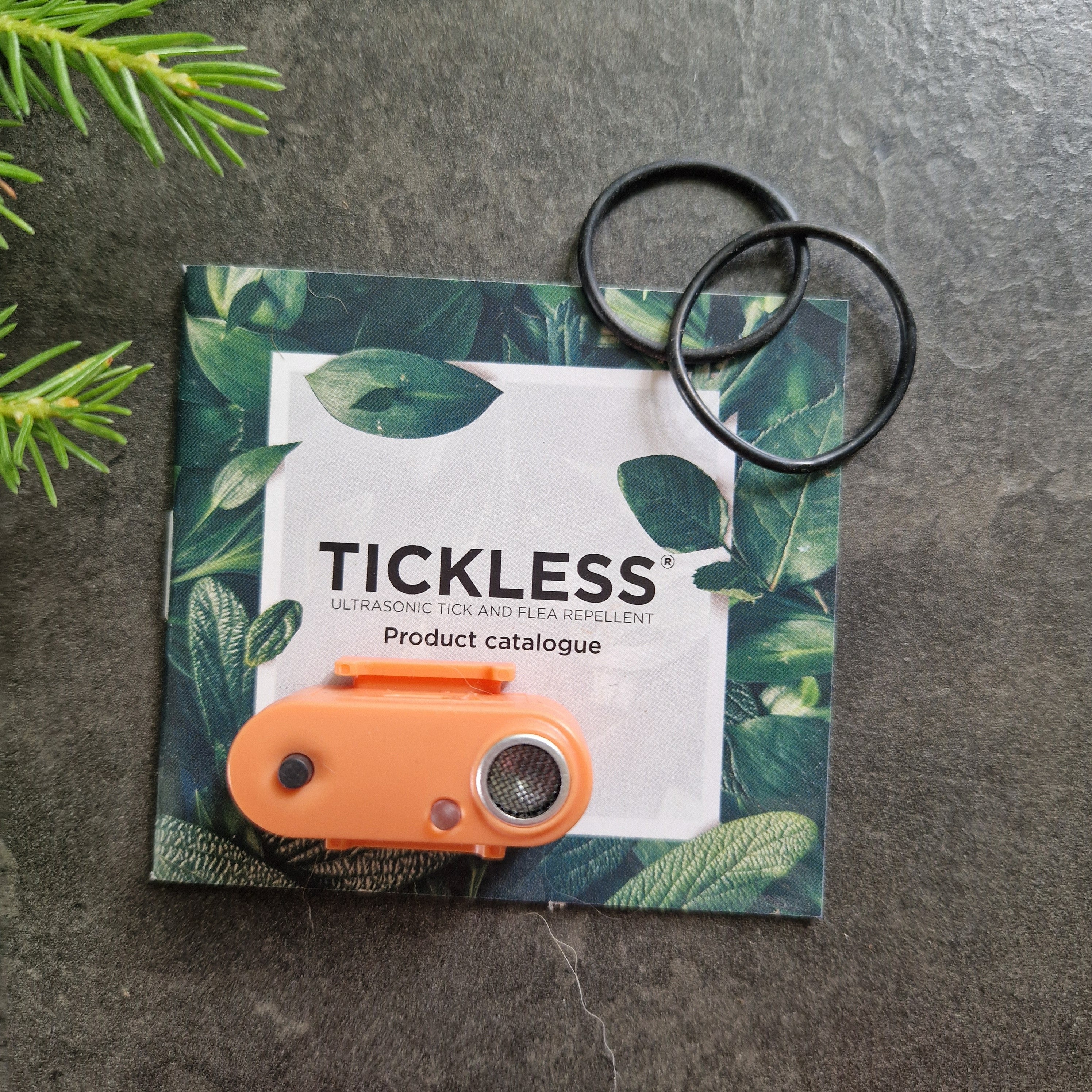 TICKLESS katt ultraljudsbaserat fästing- och loppskydd med halsband och produktkatalog