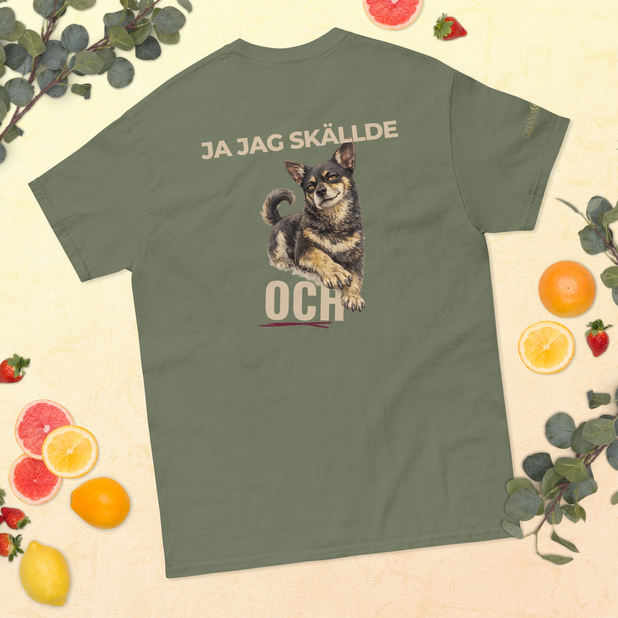 Gnista t-shirt i Military Green med ryggtryck Ja jag skällde och