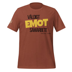 Väldigt EMOT samarbete t-shirt i heather clay med Gnista-tryck